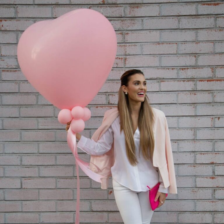 Loving a lil’ Pink & White!
