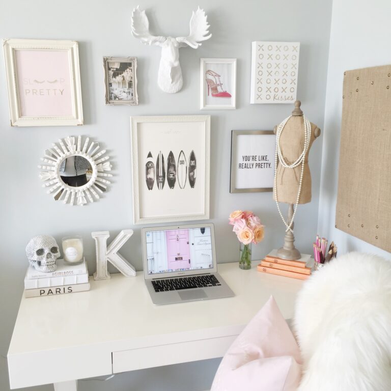 Small Spaces || Office Style