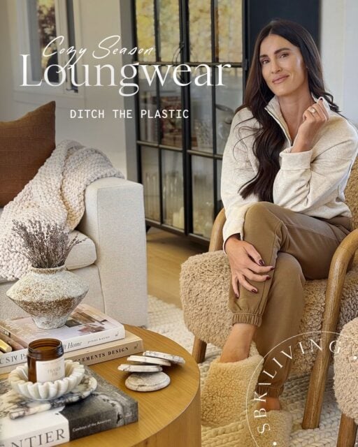 Cozy season LOUNGEWEAR🍂🤍 It’s time to ditch the plastic in clothes!! Rounding up my favorite low-tox basics I wear on repeat in the fall and winter👏🏻 Think organic cotton, wool, cashmere and shearling✨ Swipe right to see how I mix and match these pieces!

Comment LOUNGEWEAR and I’ll send the details to your DMs🍂

#cozyseason #lowtoxliving #ditchtheplastic #loungewearset