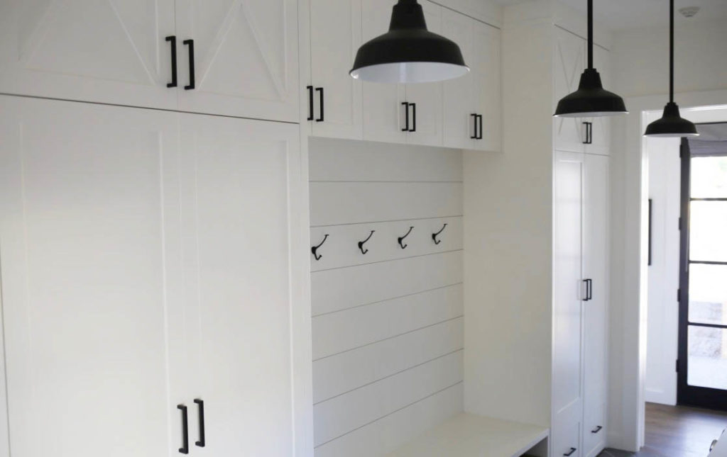 White Farmhouse Mudroom - SBK Living
