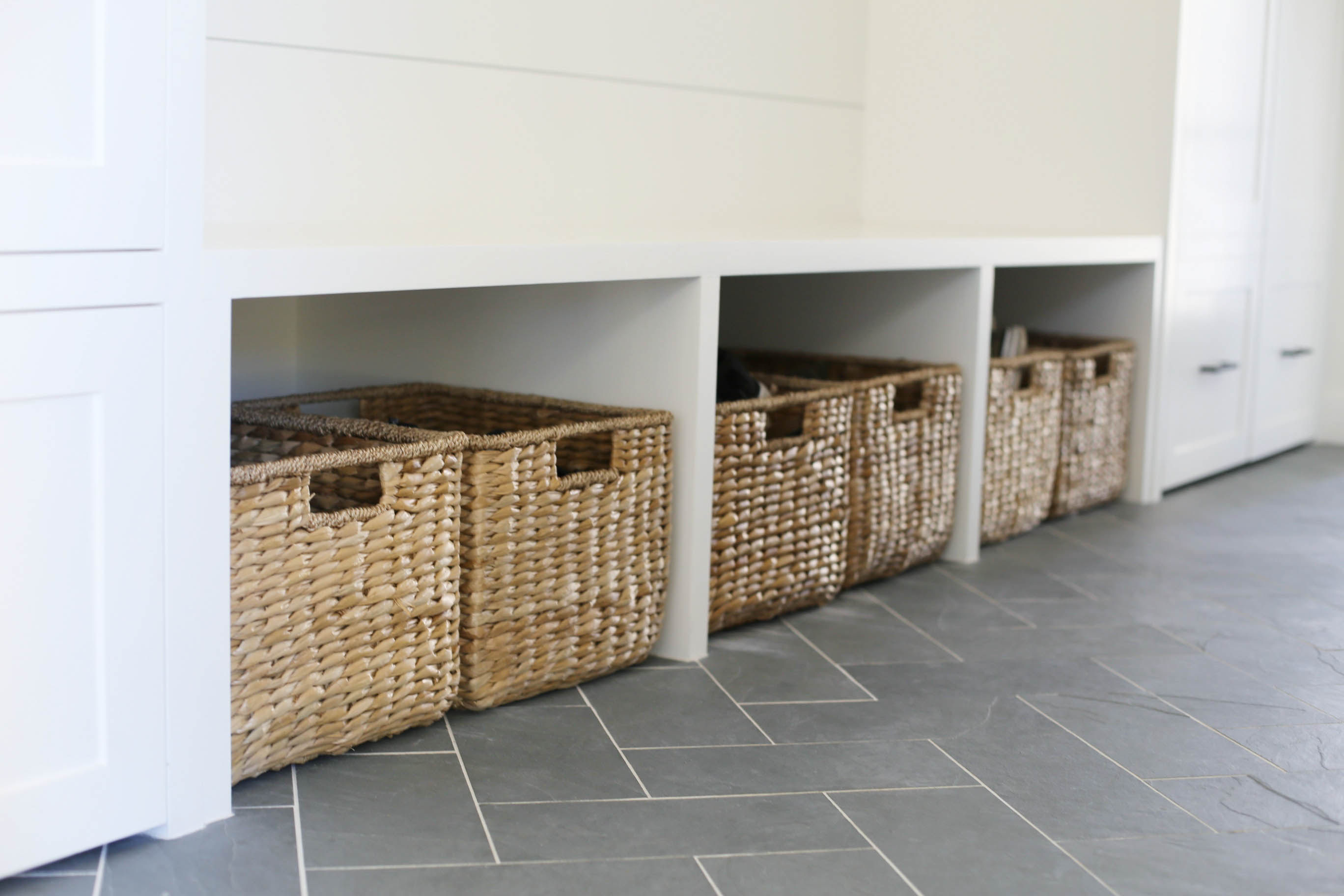 farmhouse mudroom