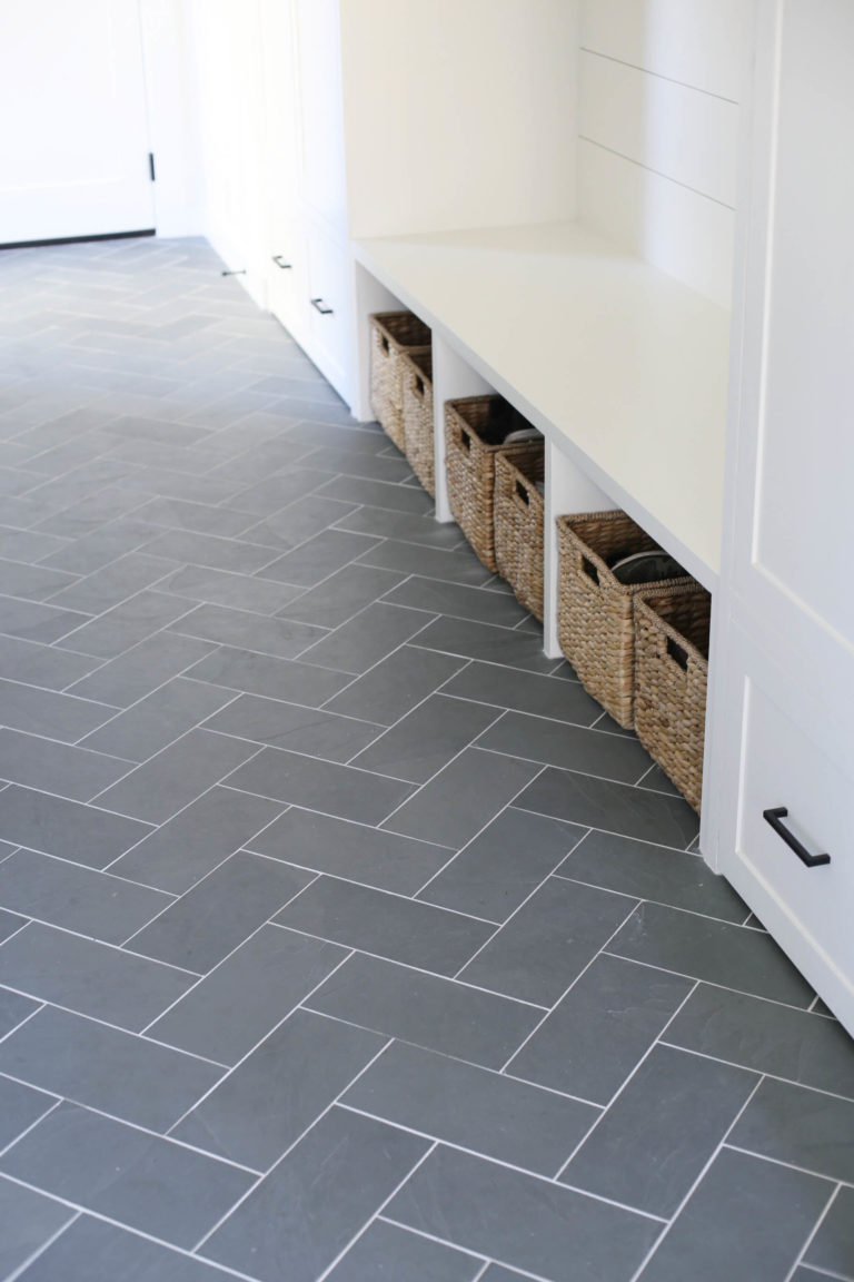 White Farmhouse Mudroom - SBK Living