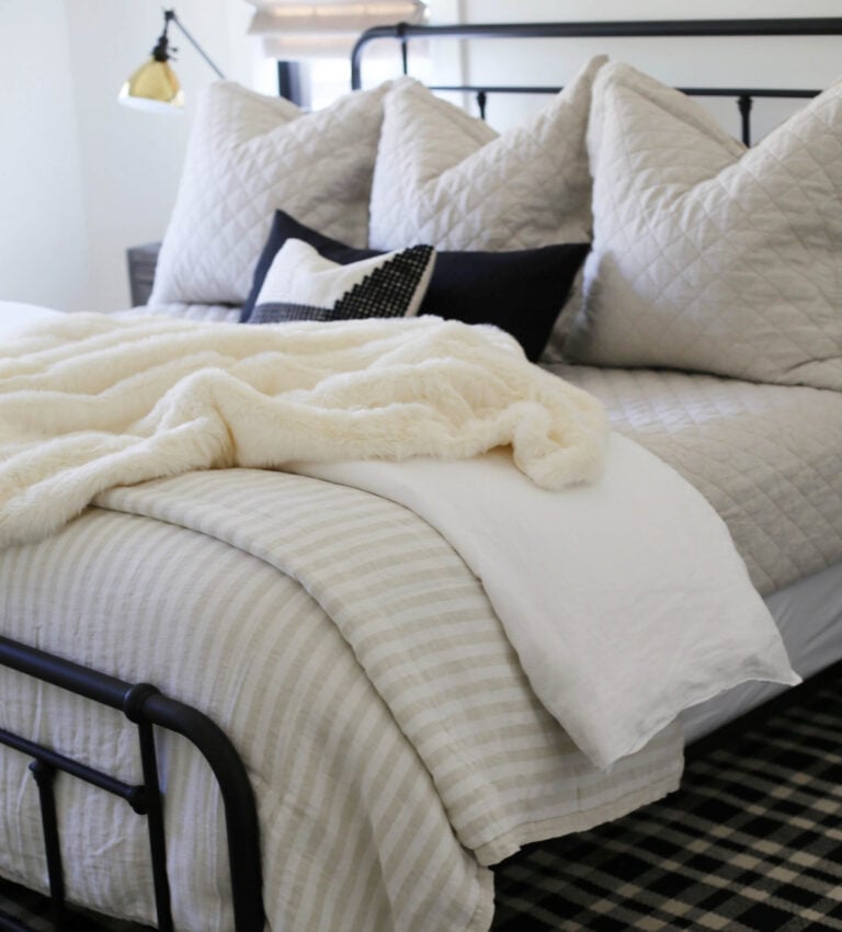 how to style a bed