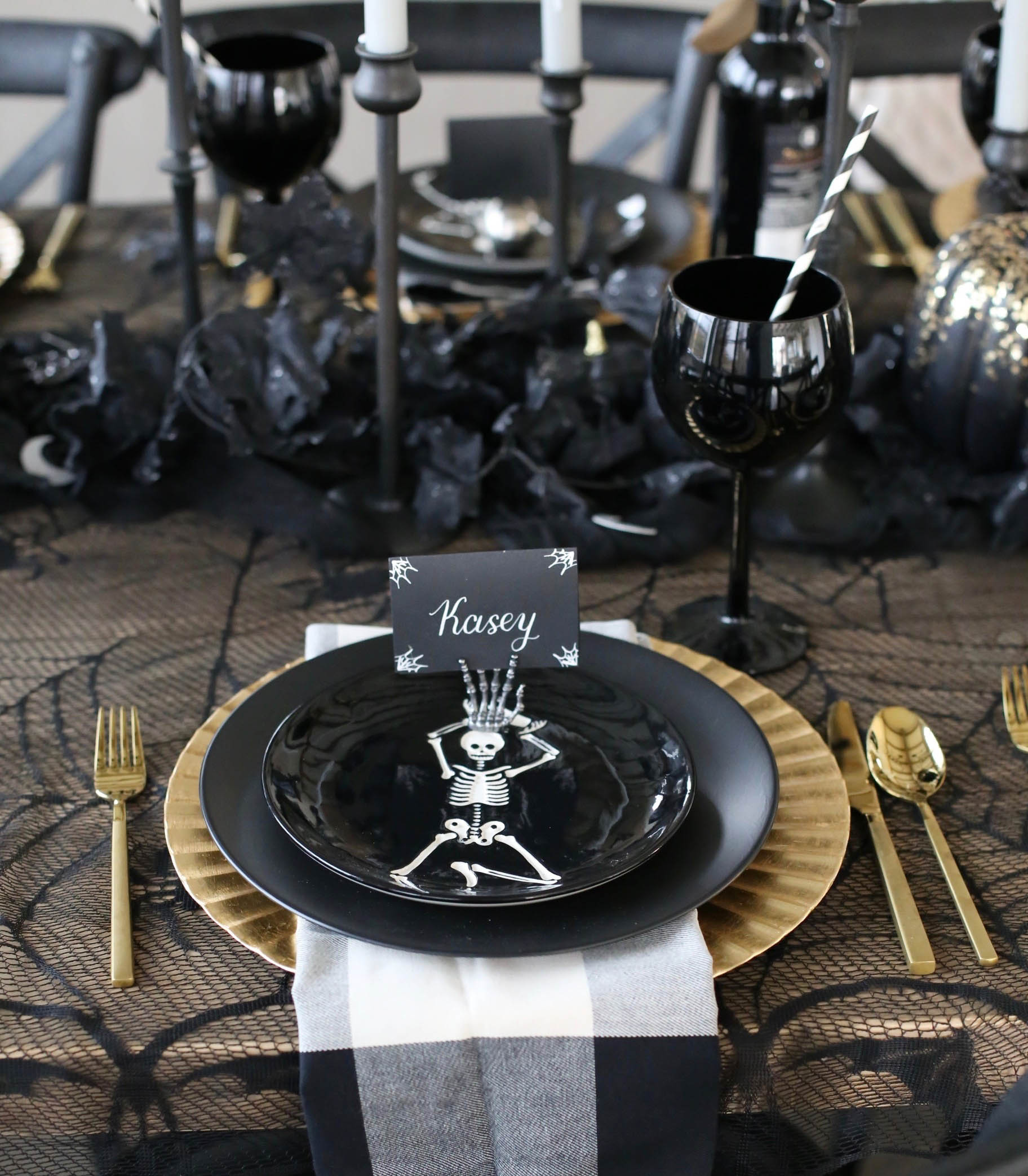 halloween tablescape