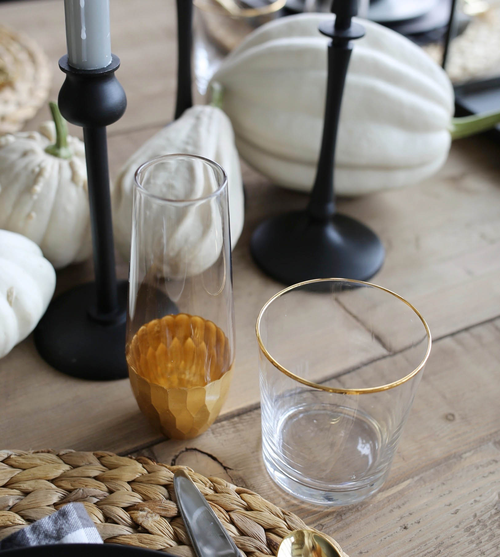 modern farmhouse tablescape