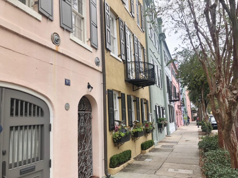 Charleston Travel Guide