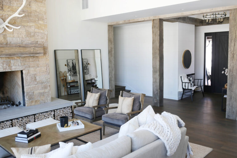 modern farmhouse living room_sbk_12