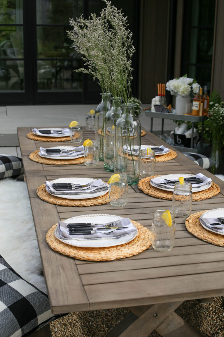 outdoor entertaining