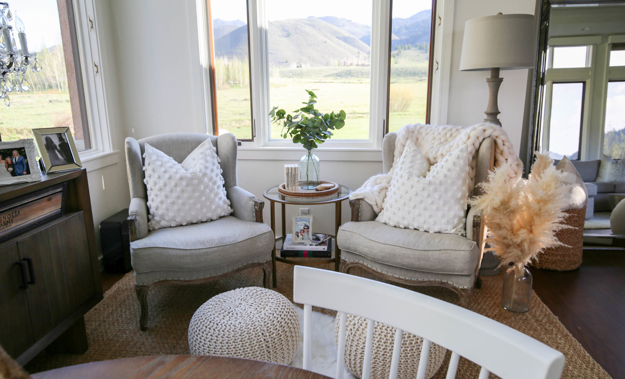how to style a cozy corner