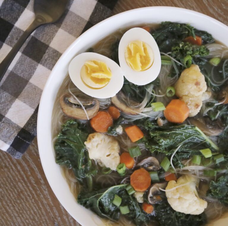 vegetable and rice noodle soup