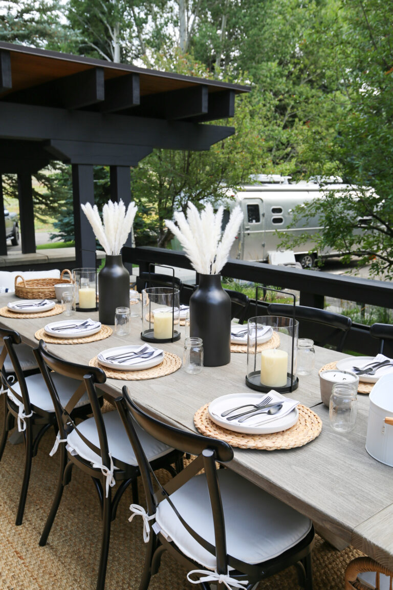 outdoor dining simple farmhouse table
