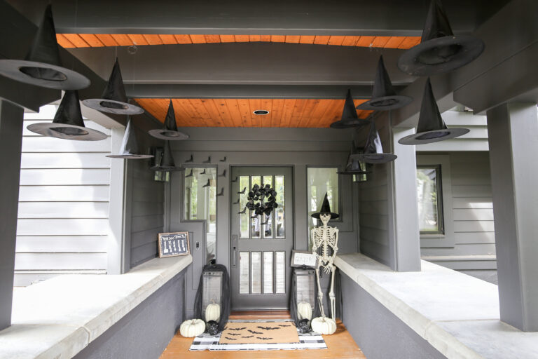 halloween front porch