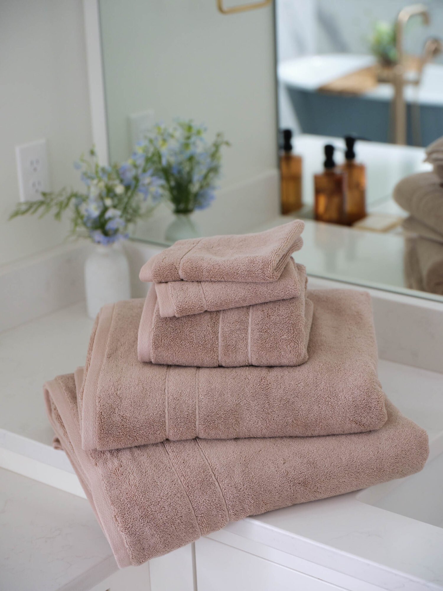 SBK Living x Cozy Earth Premium Plush Towel Collection - SBK Living