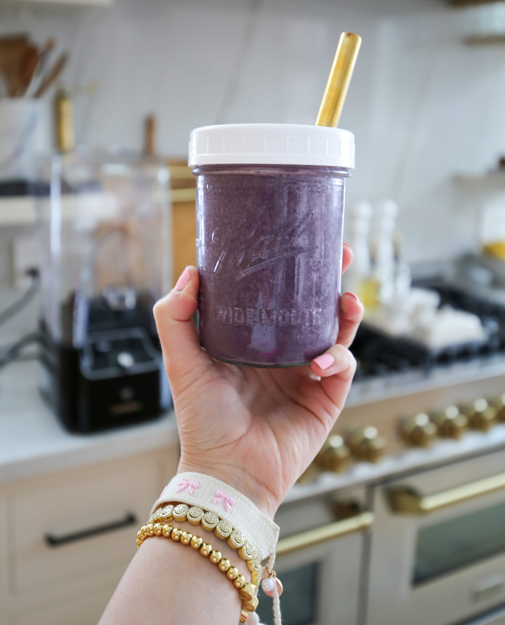 blueberry vanilla protein smoothie