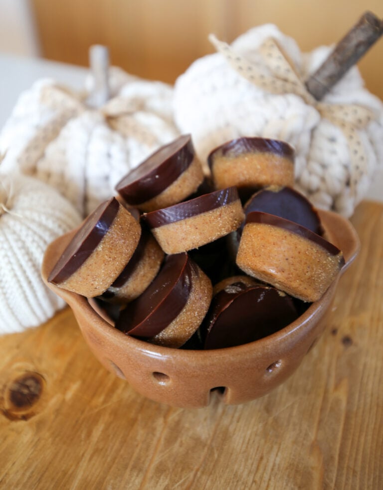 pumpkin chocolate cups