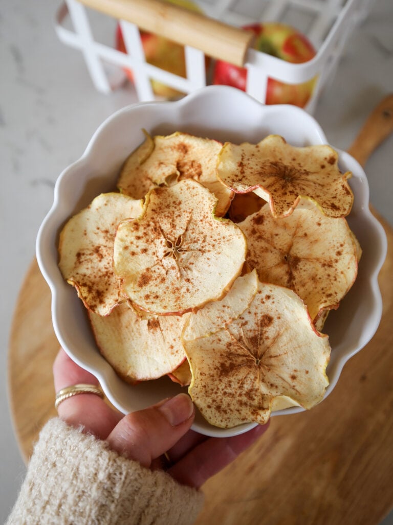 baked apple chips