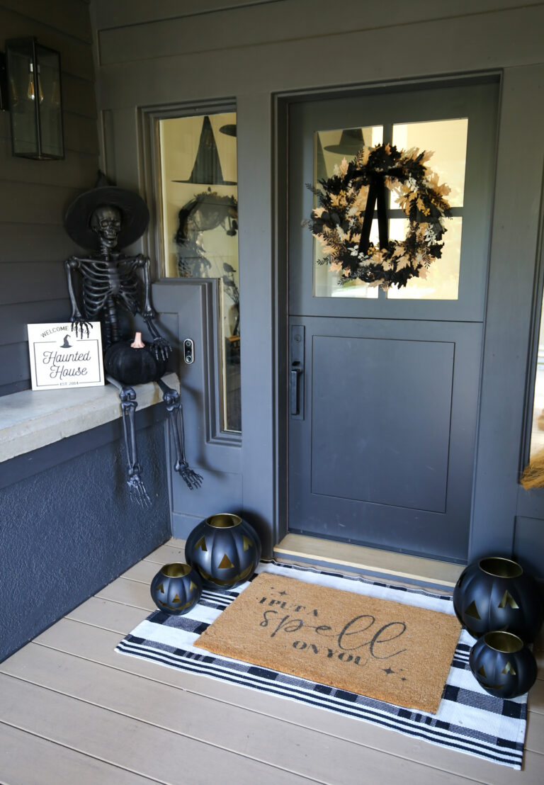 halloween front door