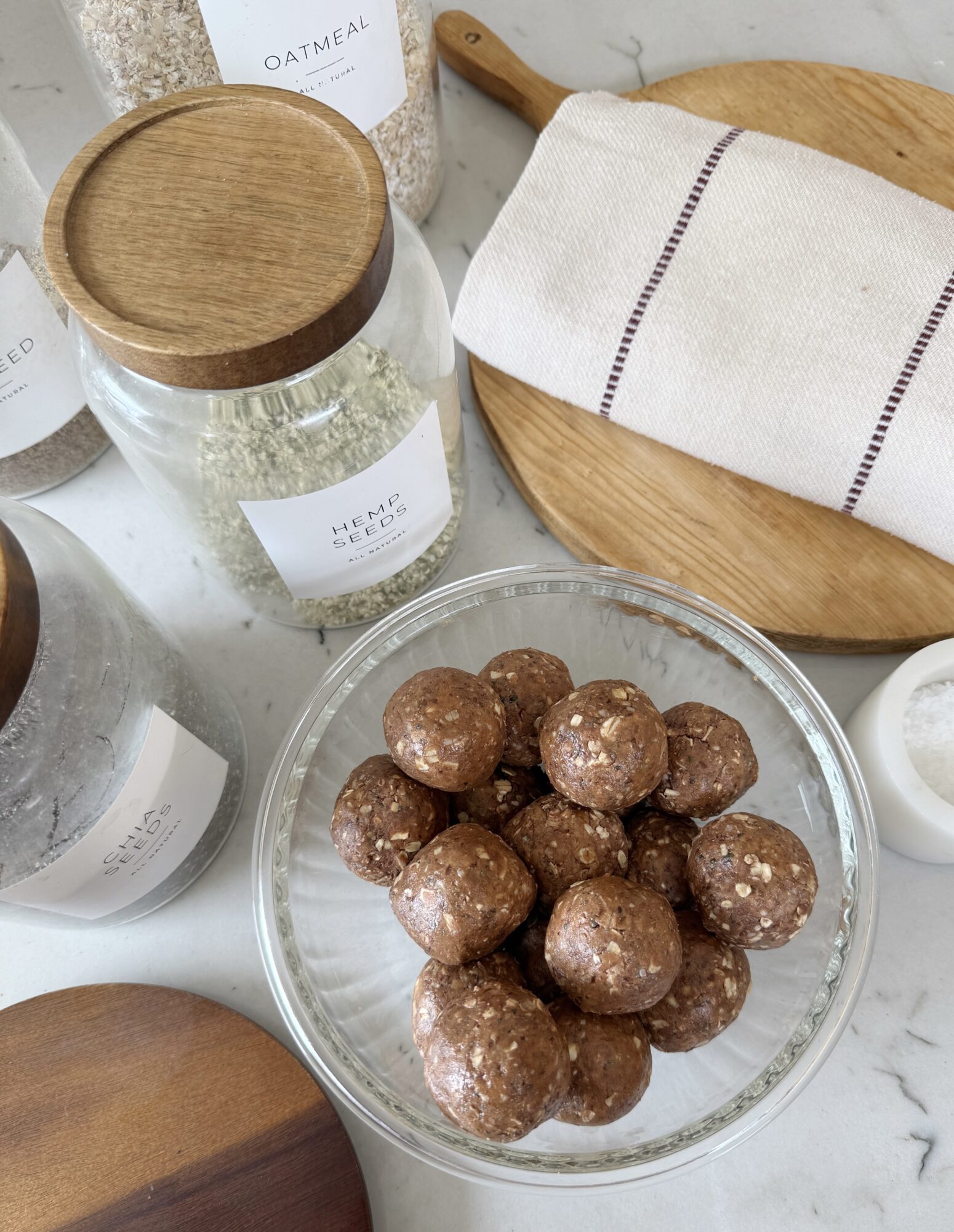 Peanut Butter Chocolate Energy Balls