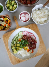 ahi tuna poke bowls